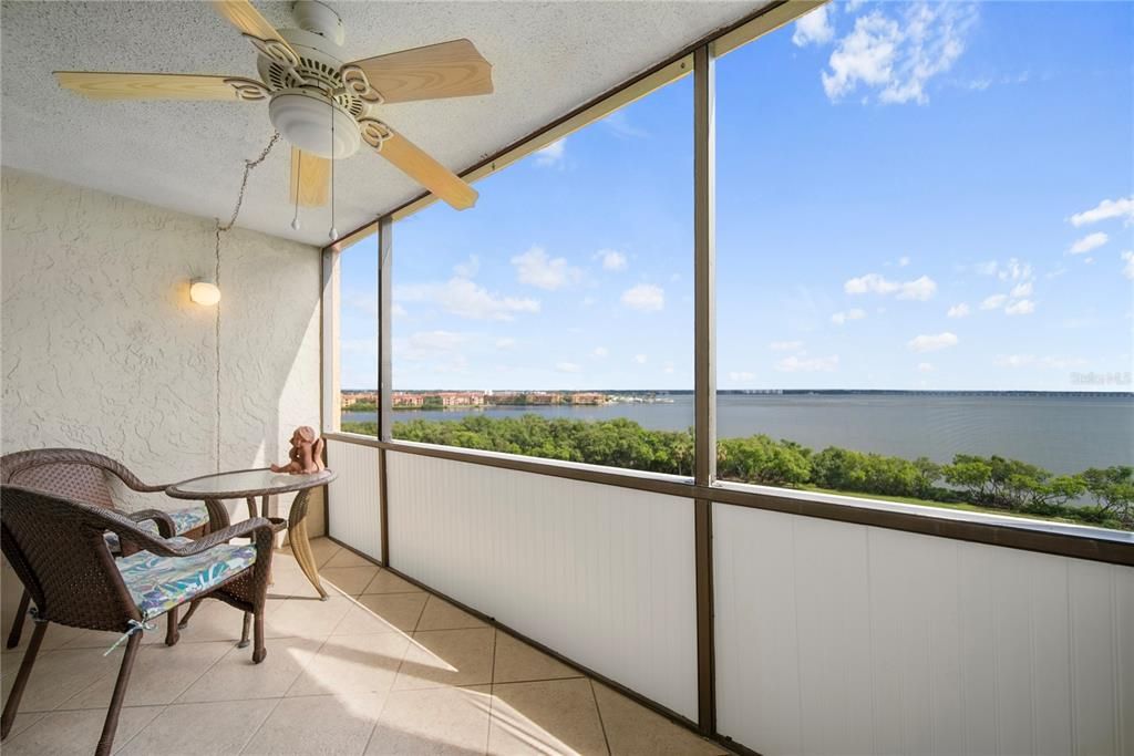 待售: $212,900 (2 贝兹, 2 浴室, 1050 平方英尺)