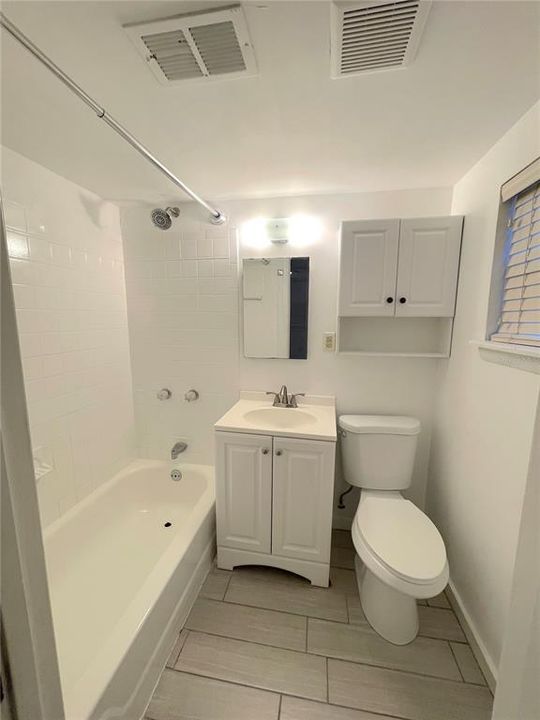 待售: $479,000 (3 贝兹, 2 浴室, 1272 平方英尺)