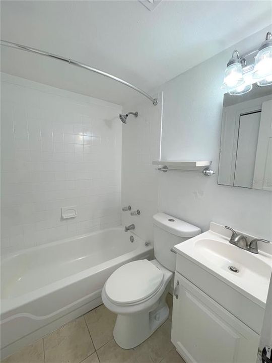 待售: $479,000 (3 贝兹, 2 浴室, 1272 平方英尺)