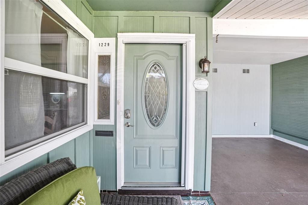 For Sale: $195,900 (2 beds, 2 baths, 1266 Square Feet)