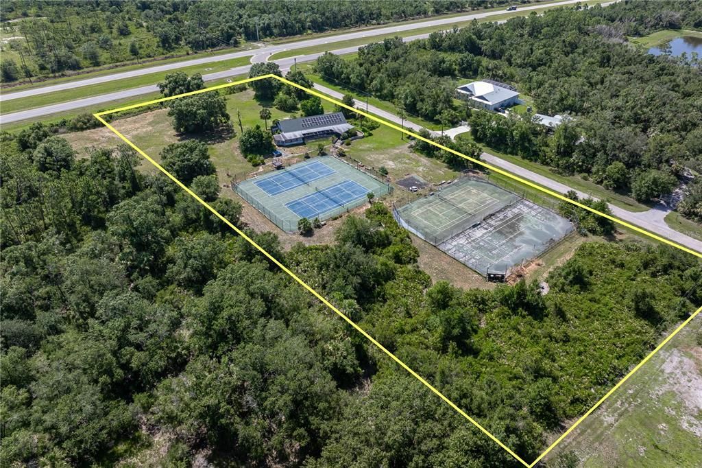 En Venta: $689,000 (3 camas, 4 baños, 1664 Pies cuadrados)