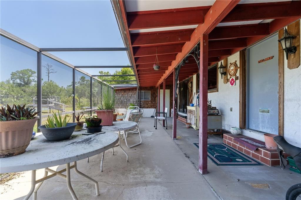 En Venta: $689,000 (3 camas, 4 baños, 1664 Pies cuadrados)