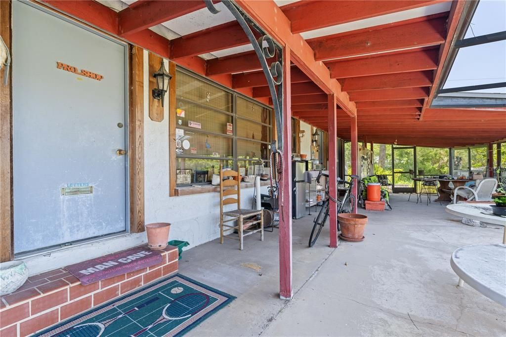 En Venta: $689,000 (3 camas, 4 baños, 1664 Pies cuadrados)