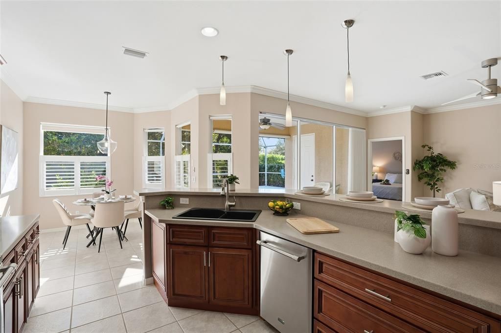 待售: $639,000 (3 贝兹, 2 浴室, 2052 平方英尺)