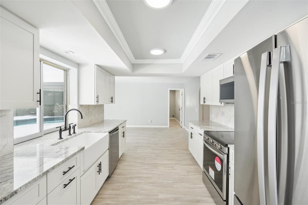 合同活跃: $514,950 (3 贝兹, 2 浴室, 2087 平方英尺)