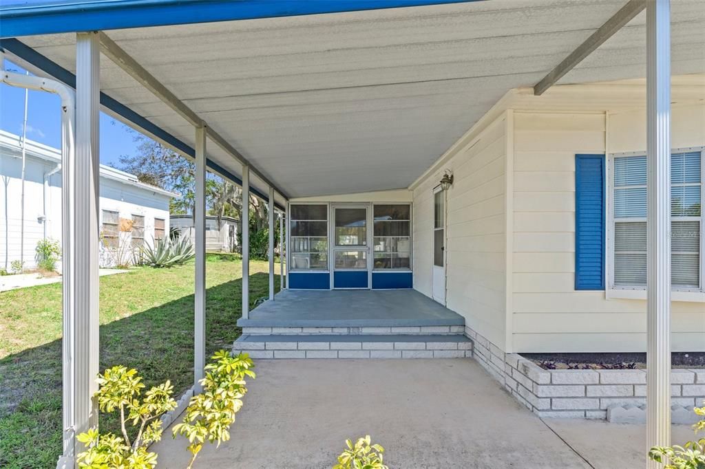 Под контрактом: $149,900 (2 спален, 2 ванн, 1288 Квадратных фут)