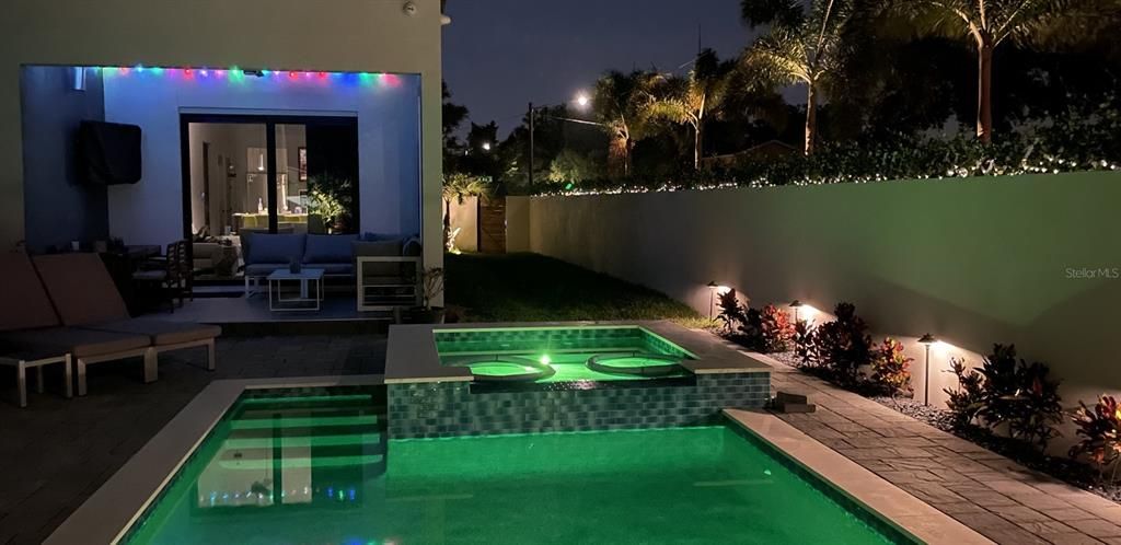 En Renta: $7,500 (4 camas, 3 baños, 2442 Pies cuadrados)