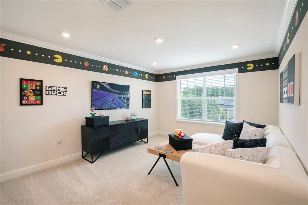 Под контрактом: $565,900 (5 спален, 4 ванн, 3059 Квадратных фут)