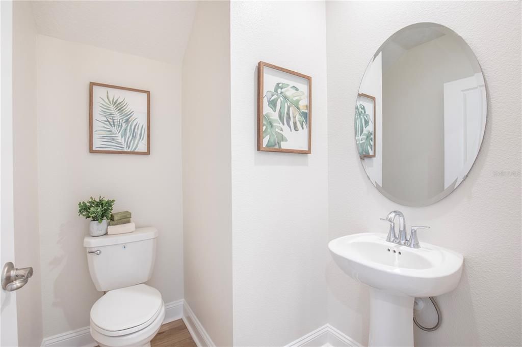 Под контрактом: $565,900 (5 спален, 4 ванн, 3059 Квадратных фут)