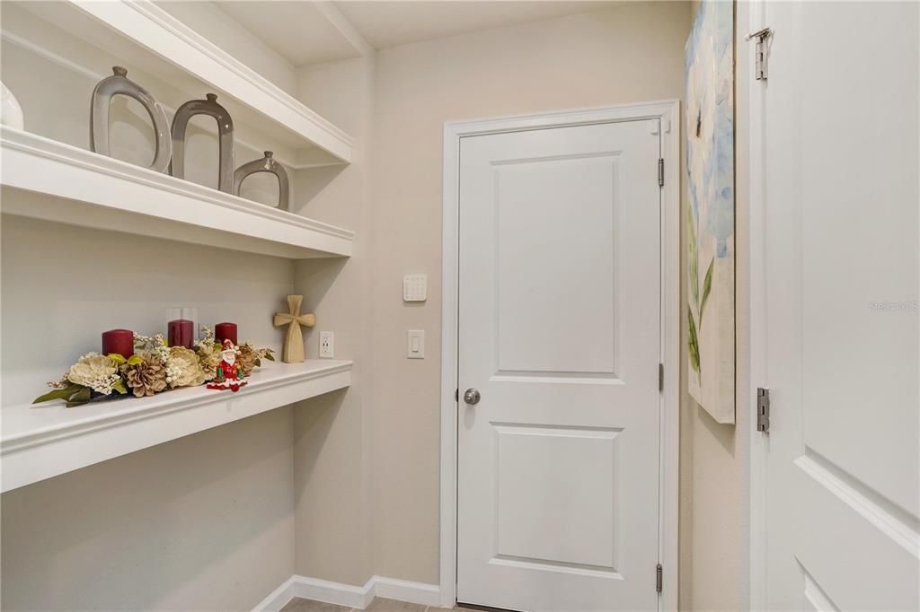 待售: $437,500 (3 贝兹, 2 浴室, 2243 平方英尺)