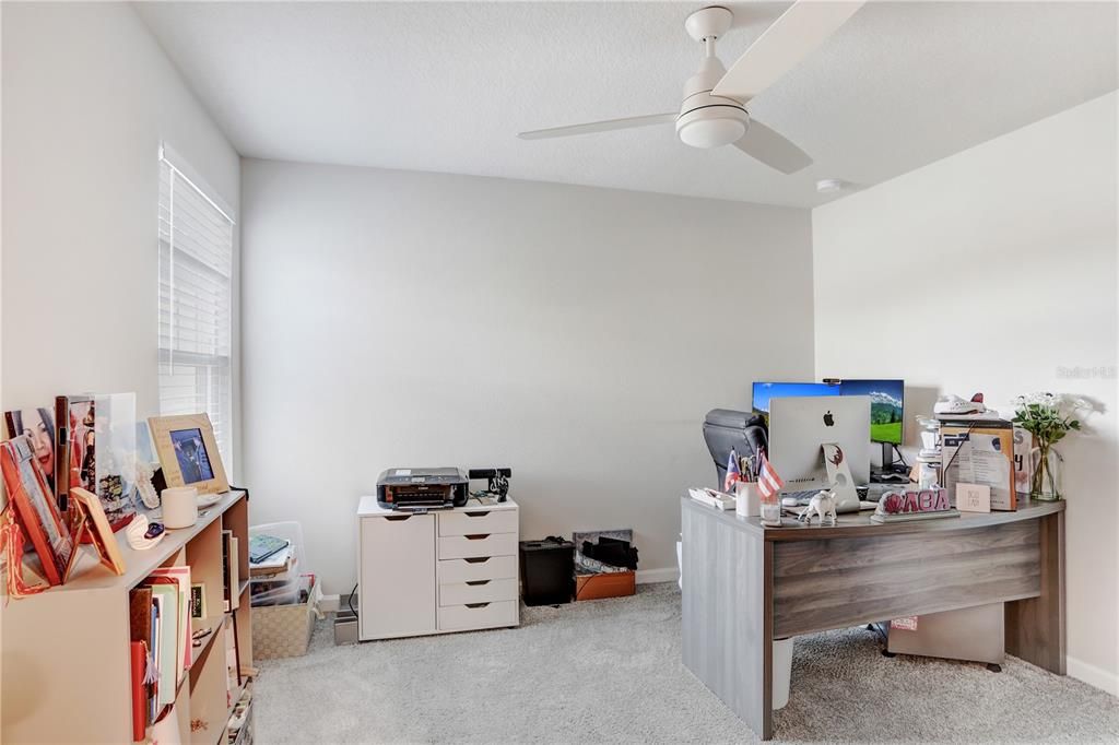 待售: $437,500 (3 贝兹, 2 浴室, 2243 平方英尺)