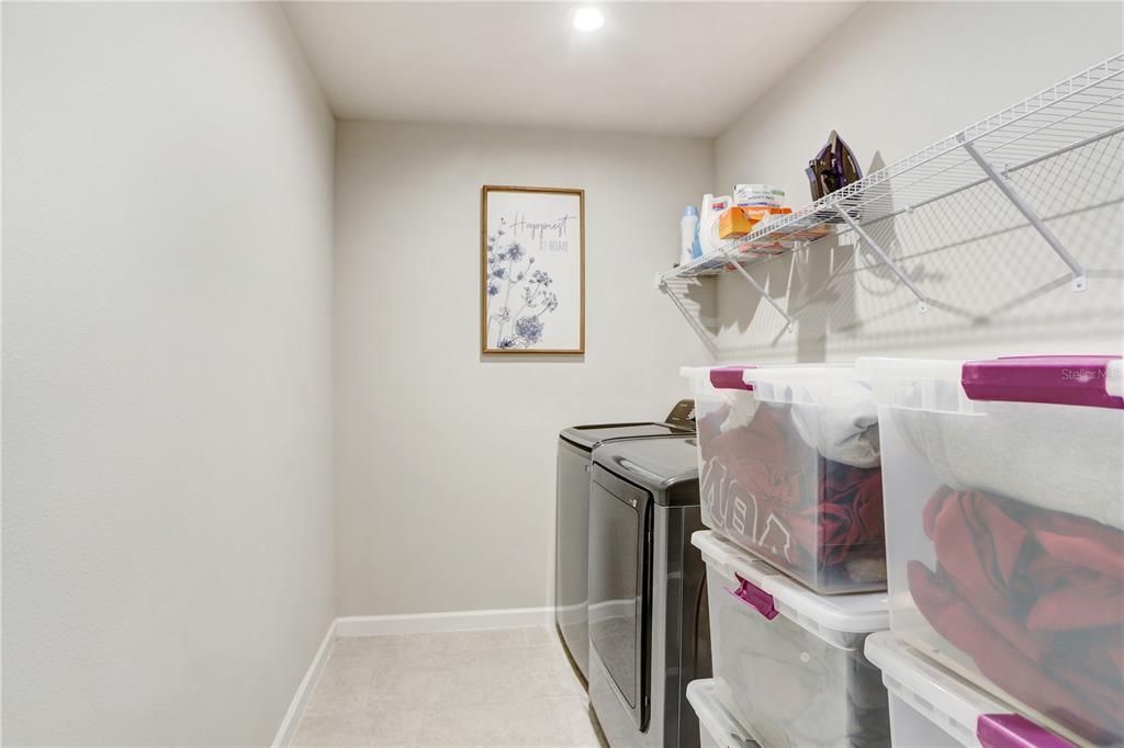 待售: $437,500 (3 贝兹, 2 浴室, 2243 平方英尺)