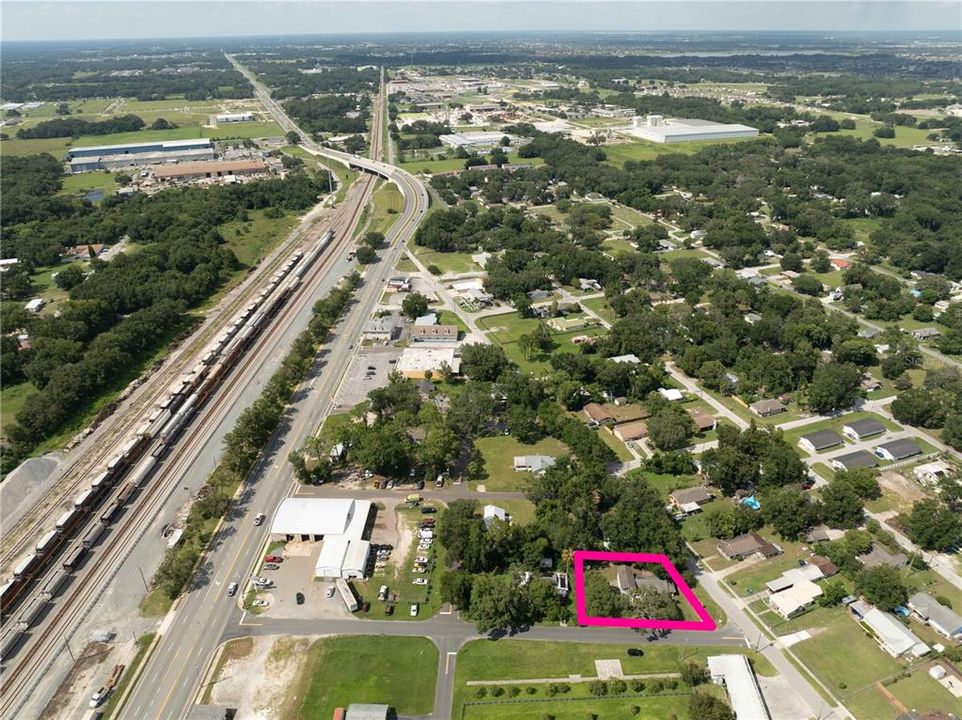 待售: $199,900 (0 贝兹, 0 浴室, 2102 平方英尺)