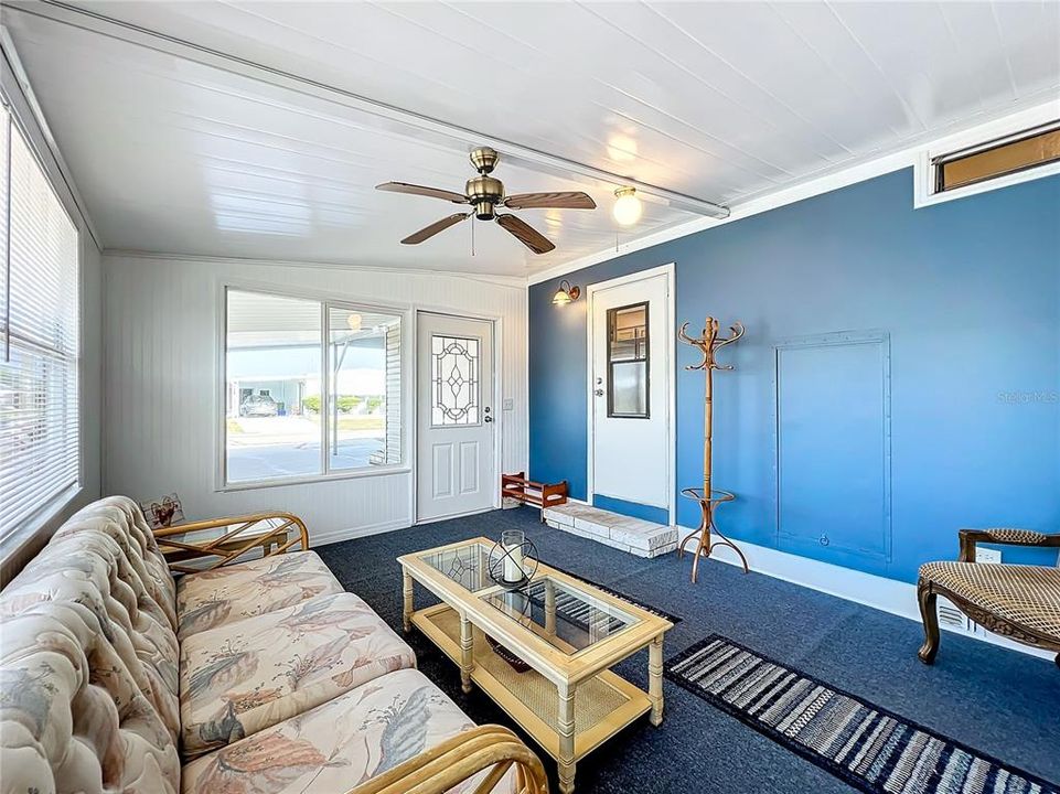 待售: $144,900 (2 贝兹, 2 浴室, 1113 平方英尺)