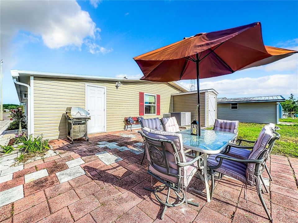 待售: $144,900 (2 贝兹, 2 浴室, 1113 平方英尺)