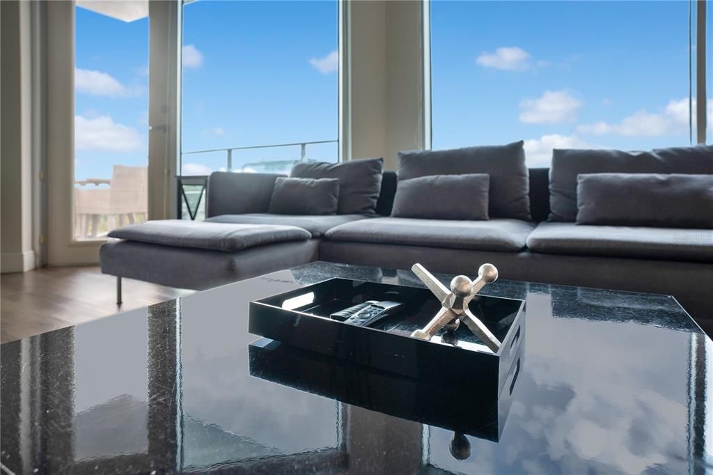 For Rent: $6,900 (4 beds, 2 baths, 2009 Square Feet)