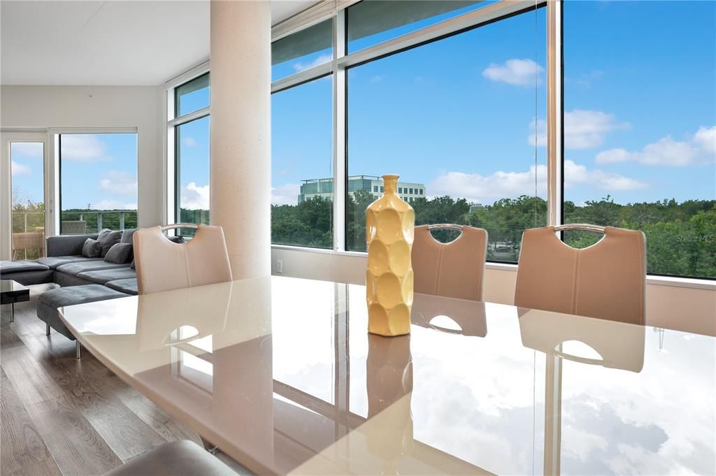 For Rent: $6,900 (4 beds, 2 baths, 2009 Square Feet)