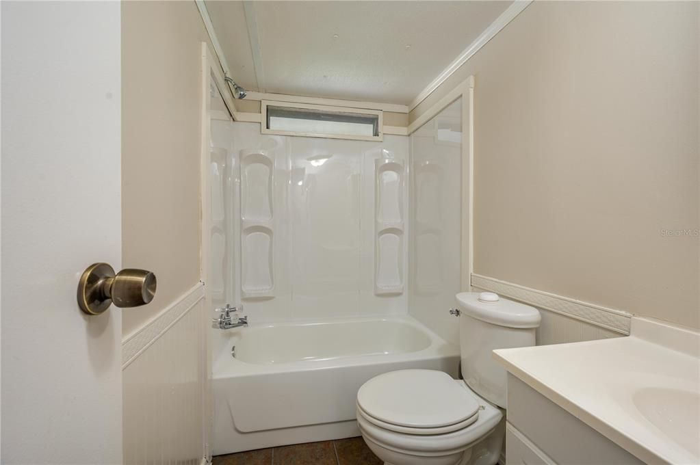 Под контрактом: $250,000 (3 спален, 3 ванн, 1536 Квадратных фут)