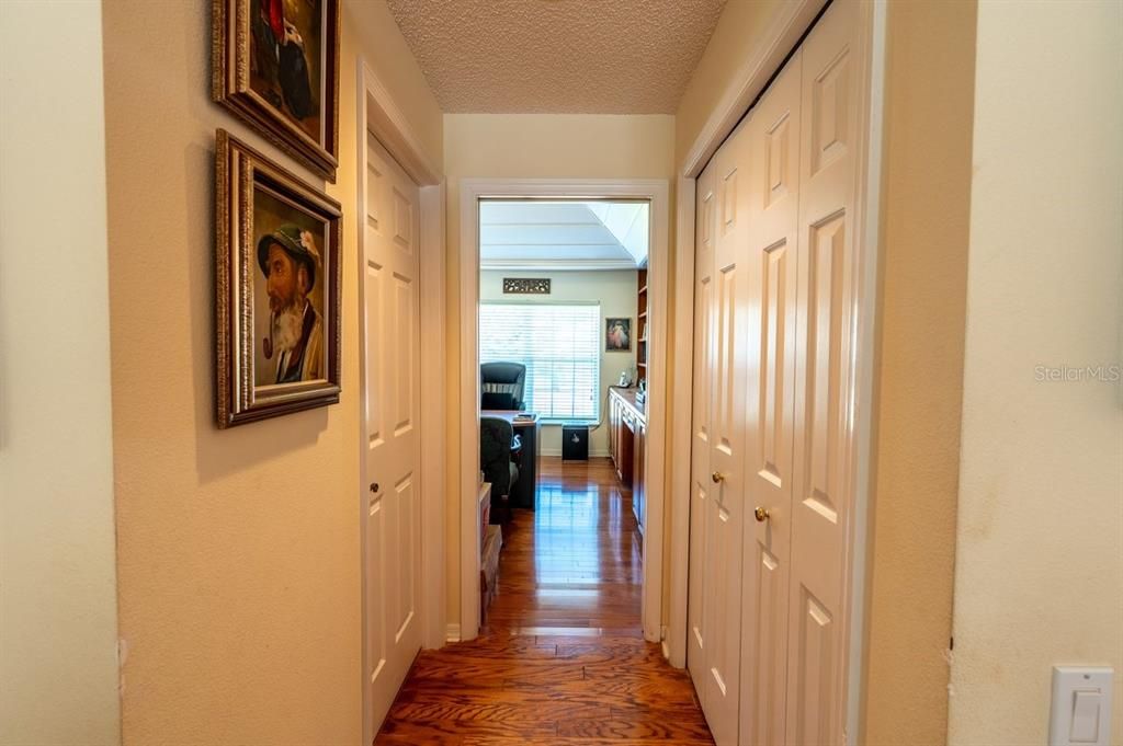 待售: $975,000 (4 贝兹, 3 浴室, 3264 平方英尺)