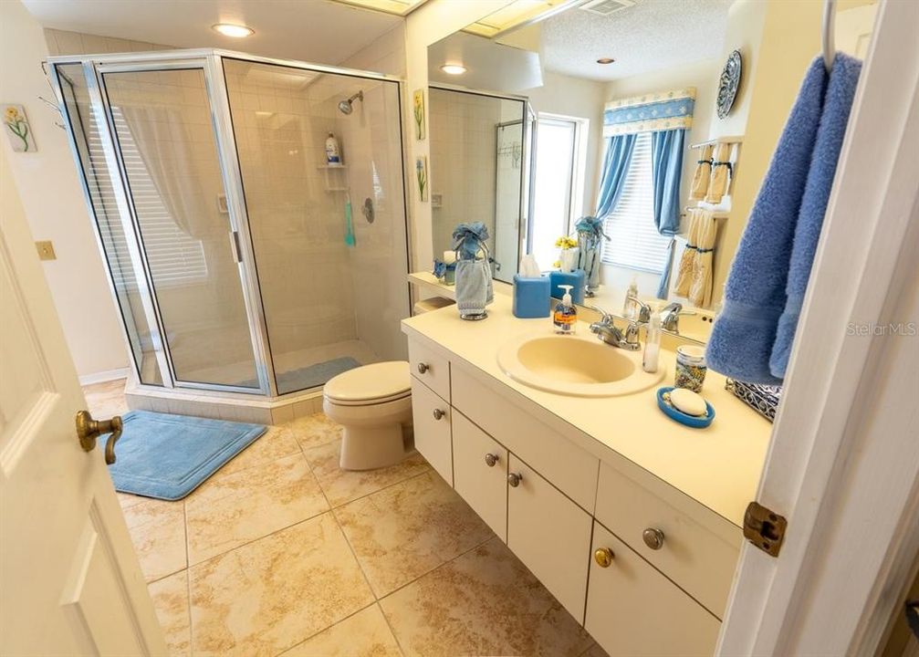 待售: $975,000 (4 贝兹, 3 浴室, 3264 平方英尺)