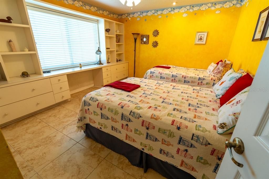 待售: $975,000 (4 贝兹, 3 浴室, 3264 平方英尺)