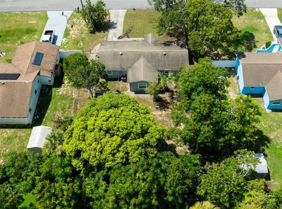 Activo con contrato: $250,000 (3 camas, 2 baños, 1070 Pies cuadrados)