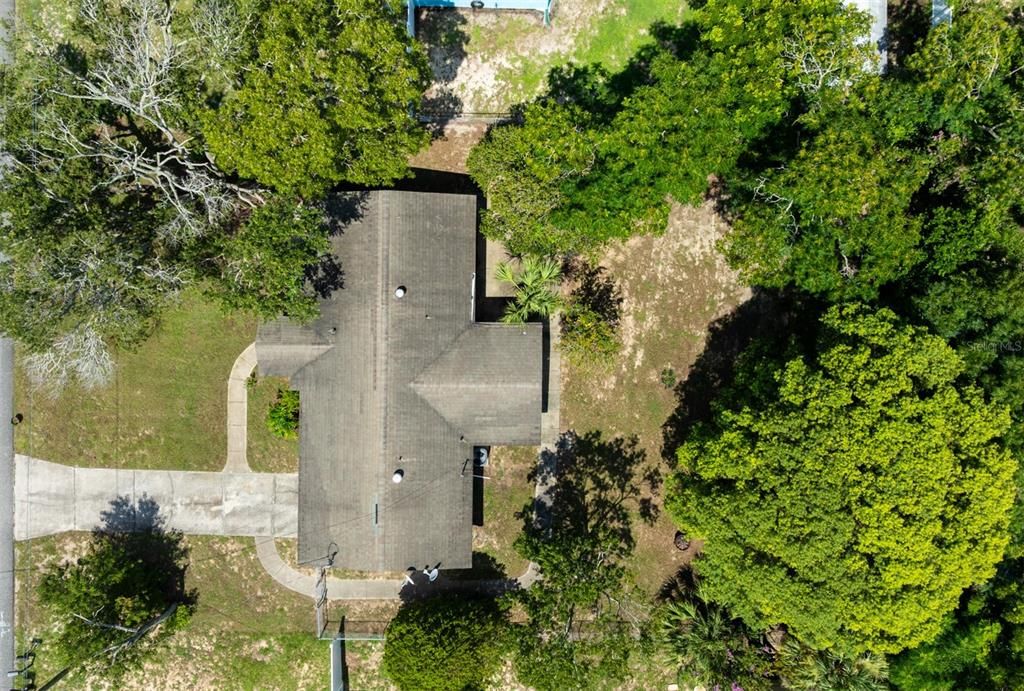 Activo con contrato: $250,000 (3 camas, 2 baños, 1070 Pies cuadrados)