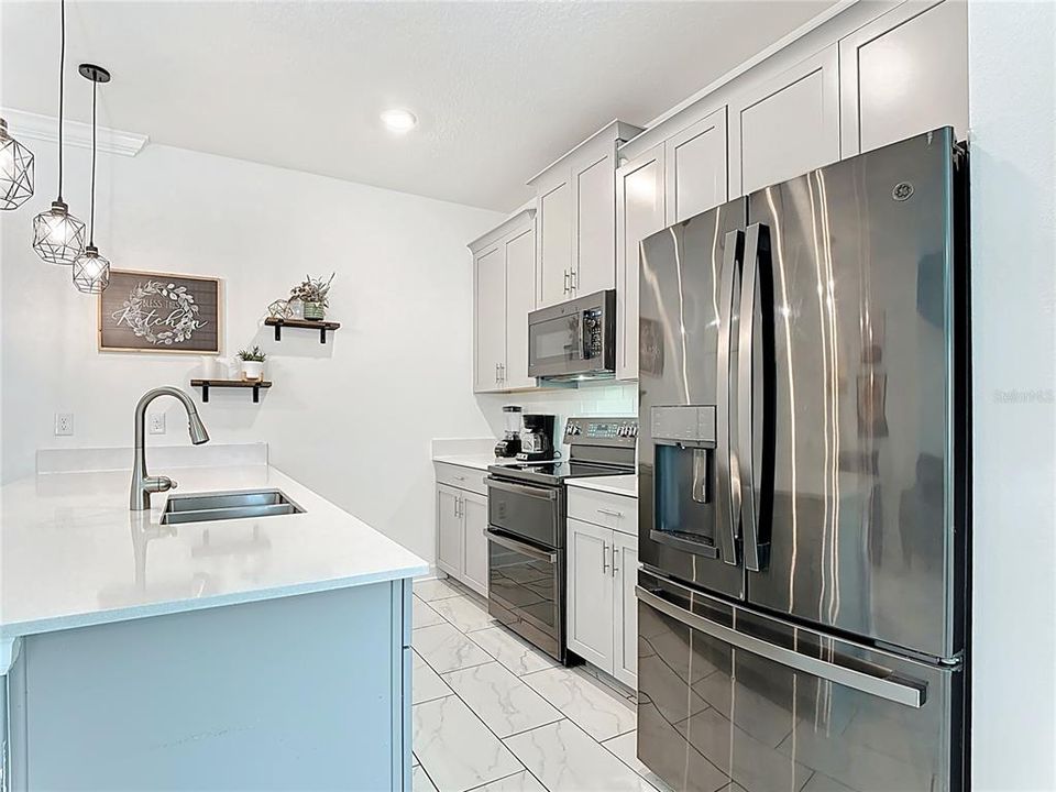 Active With Contract: $509,950 (5 beds, 4 baths, 2168 Square Feet)