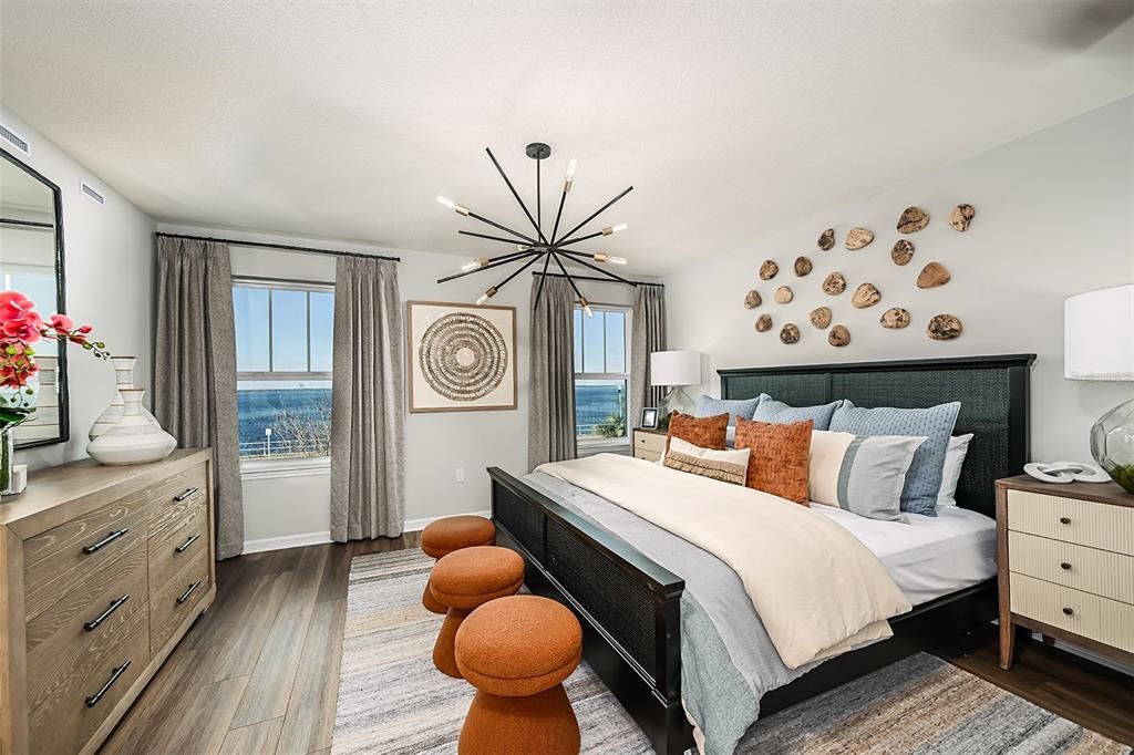 Под контрактом: $455,000 (3 спален, 2 ванн, 1784 Квадратных фут)