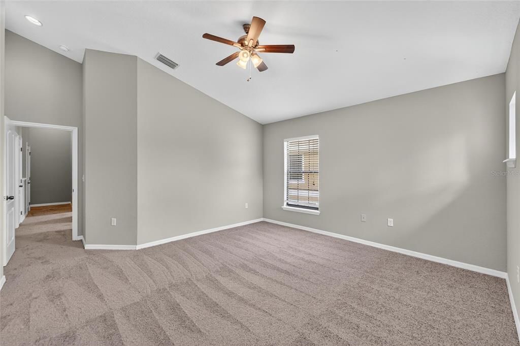 For Sale: $333,000 (3 beds, 2 baths, 1760 Square Feet)