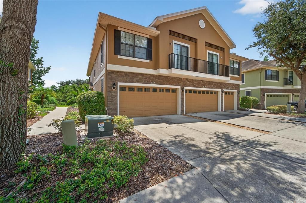 For Sale: $333,000 (3 beds, 2 baths, 1760 Square Feet)