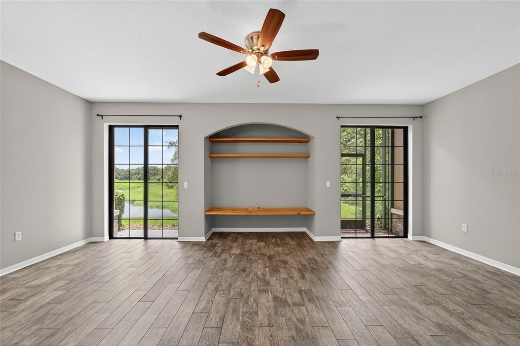 For Sale: $333,000 (3 beds, 2 baths, 1760 Square Feet)