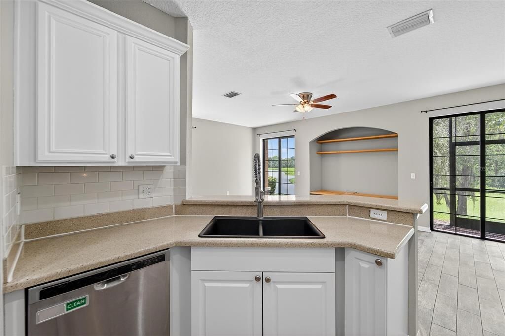 For Sale: $333,000 (3 beds, 2 baths, 1760 Square Feet)