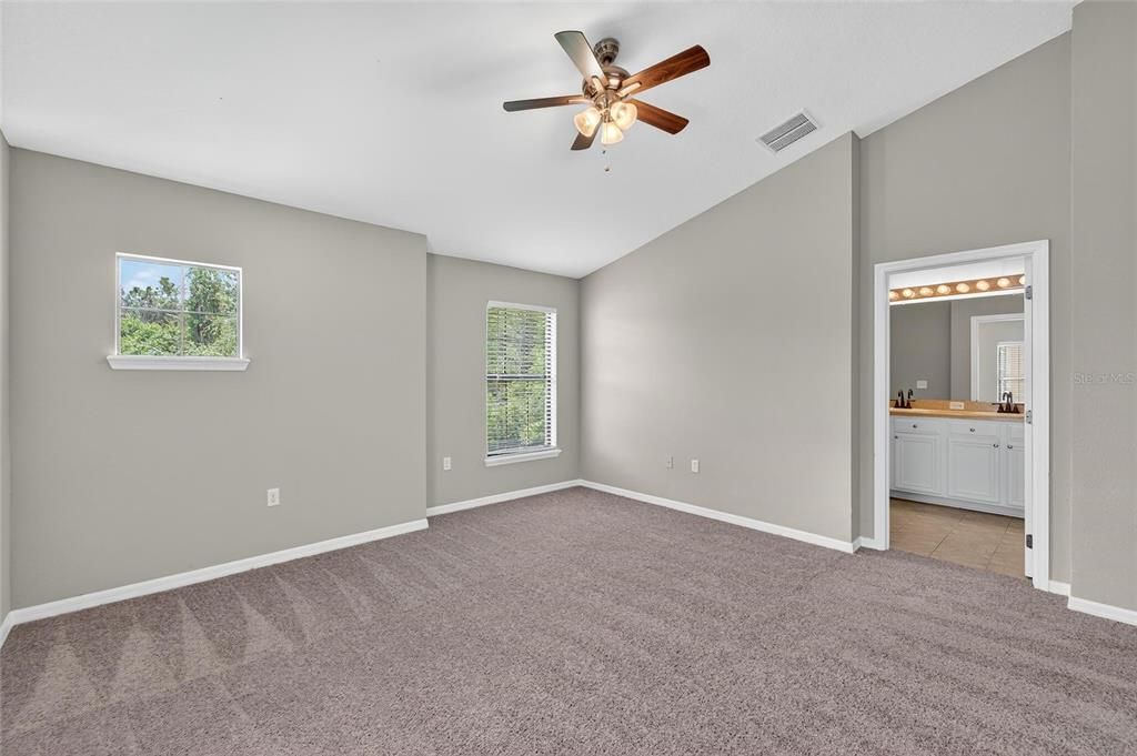 For Sale: $333,000 (3 beds, 2 baths, 1760 Square Feet)