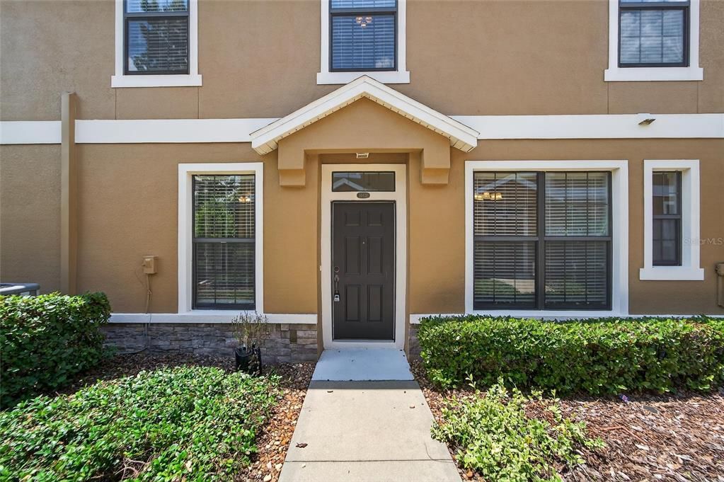 For Sale: $333,000 (3 beds, 2 baths, 1760 Square Feet)