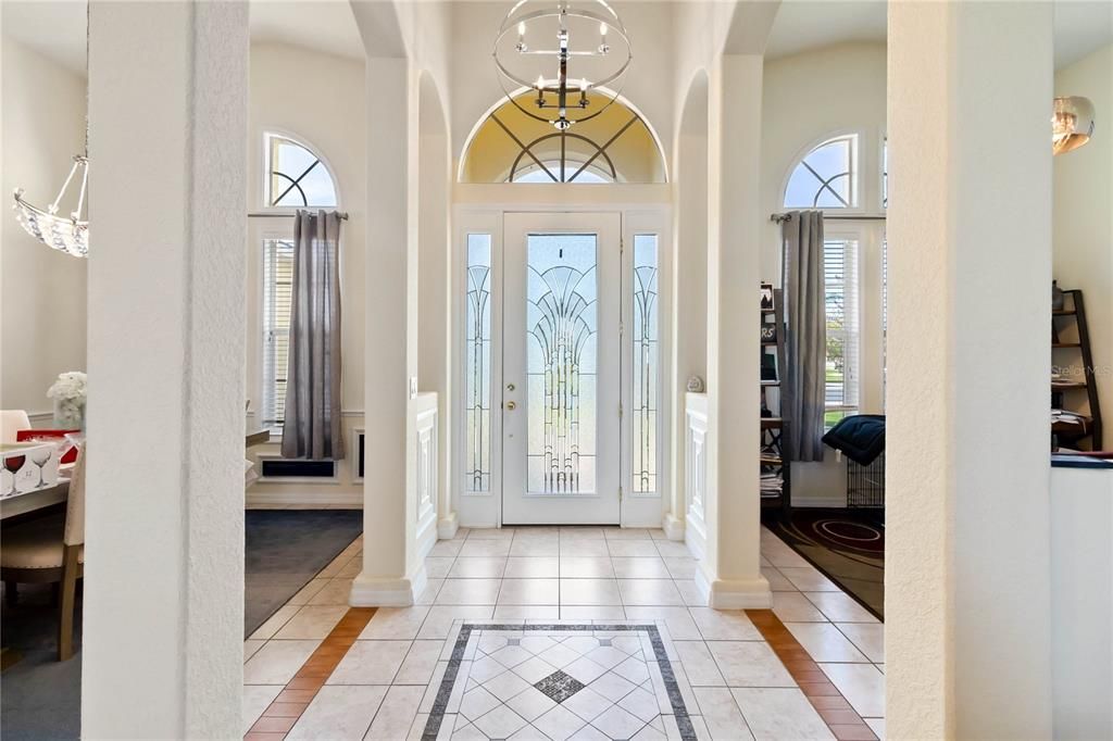 Active With Contract: $487,750 (4 beds, 2 baths, 2370 Square Feet)