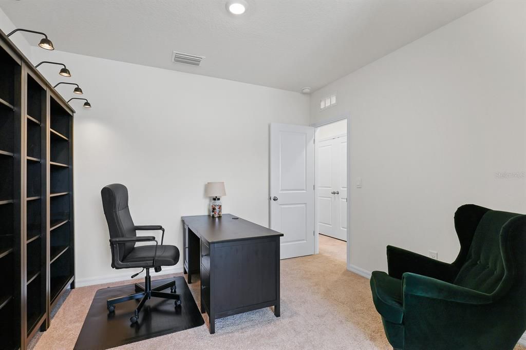 На продажу: $289,000 (3 спален, 2 ванн, 1634 Квадратных фут)