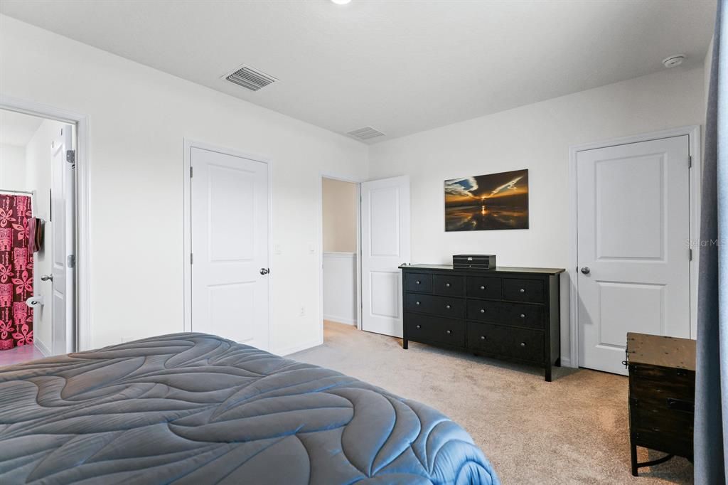 На продажу: $289,000 (3 спален, 2 ванн, 1634 Квадратных фут)