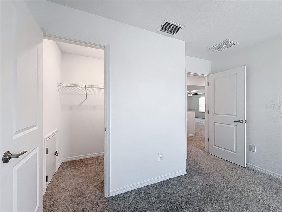 En Venta: $420,000 (6 camas, 3 baños, 3415 Pies cuadrados)