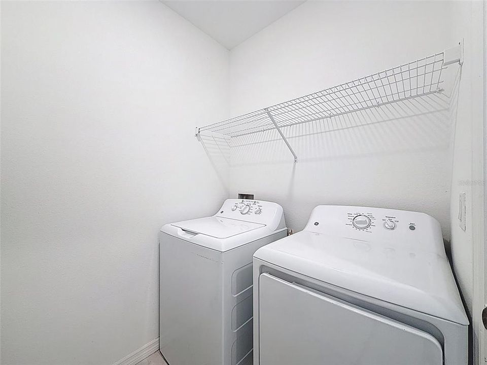 En Venta: $420,000 (6 camas, 3 baños, 3415 Pies cuadrados)