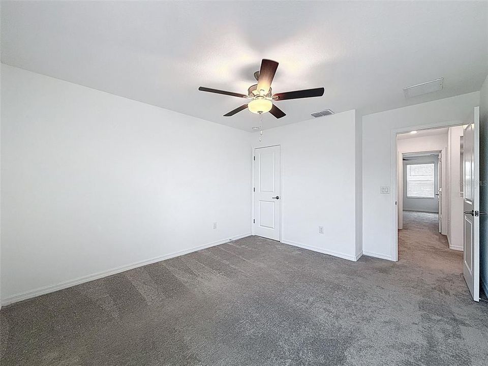 En Venta: $420,000 (6 camas, 3 baños, 3415 Pies cuadrados)