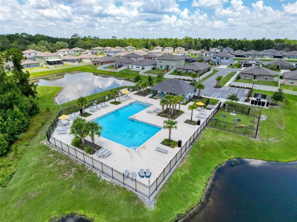 En Venta: $420,000 (6 camas, 3 baños, 3415 Pies cuadrados)