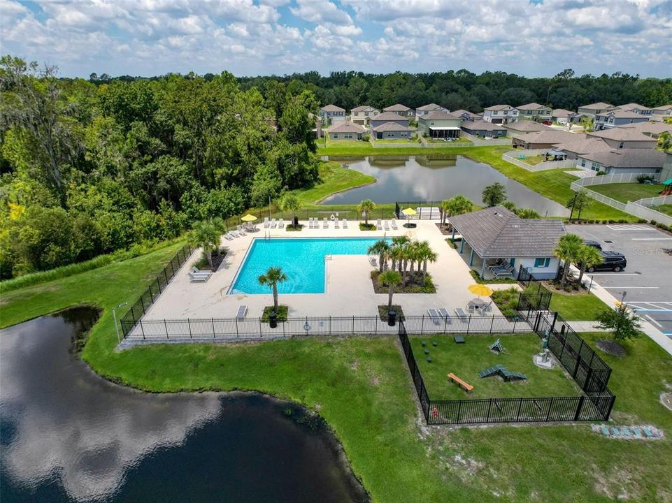 En Venta: $420,000 (6 camas, 3 baños, 3415 Pies cuadrados)