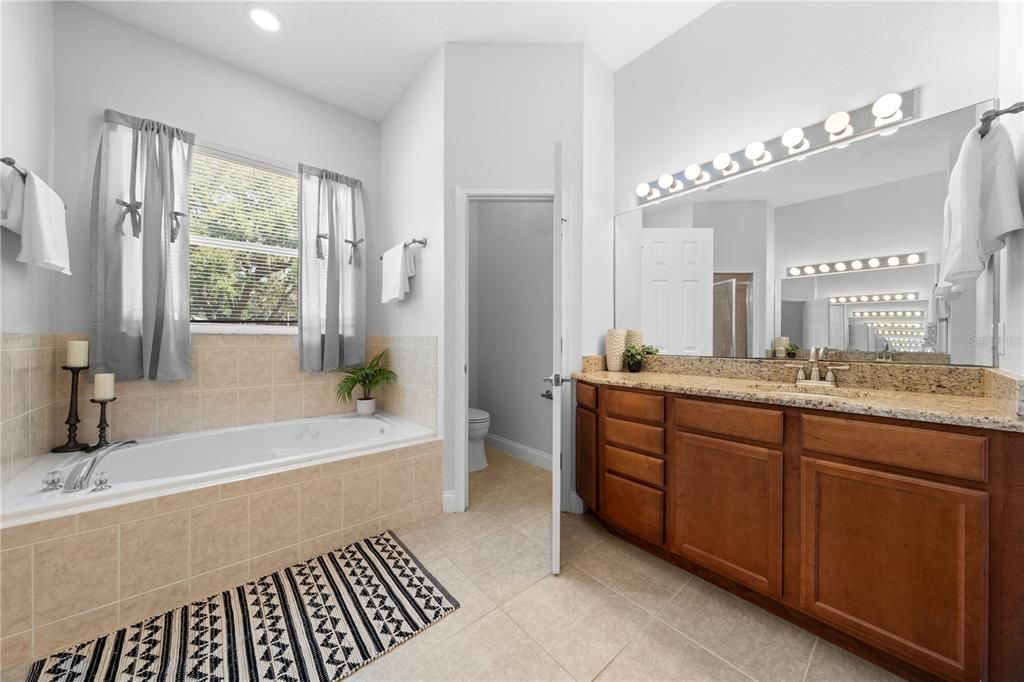 На продажу: $644,000 (3 спален, 2 ванн, 2273 Квадратных фут)