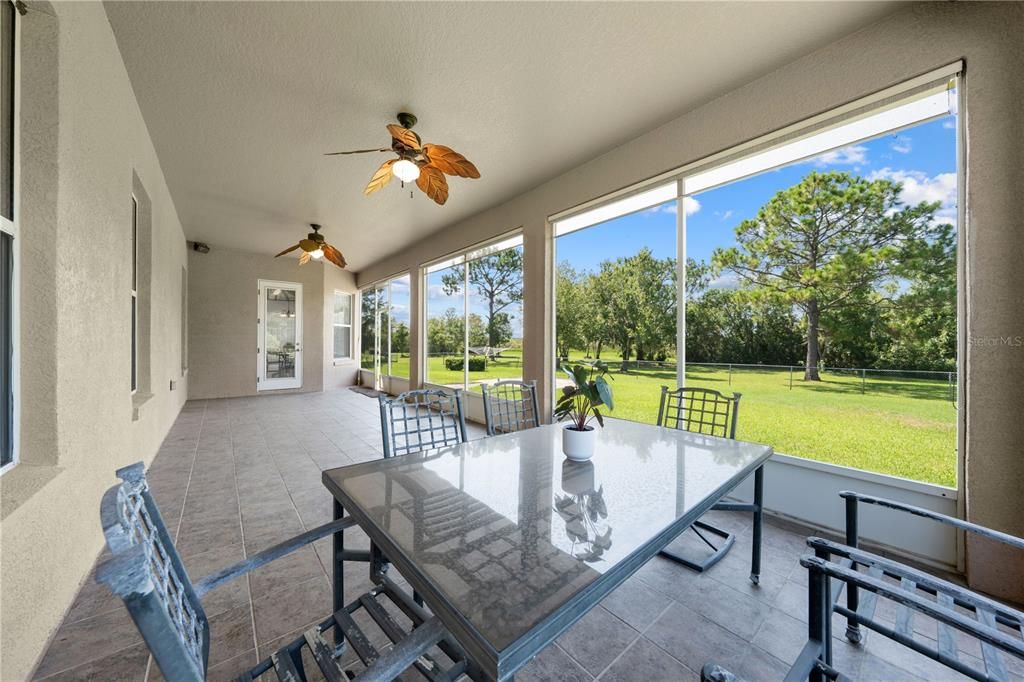 На продажу: $644,000 (3 спален, 2 ванн, 2273 Квадратных фут)