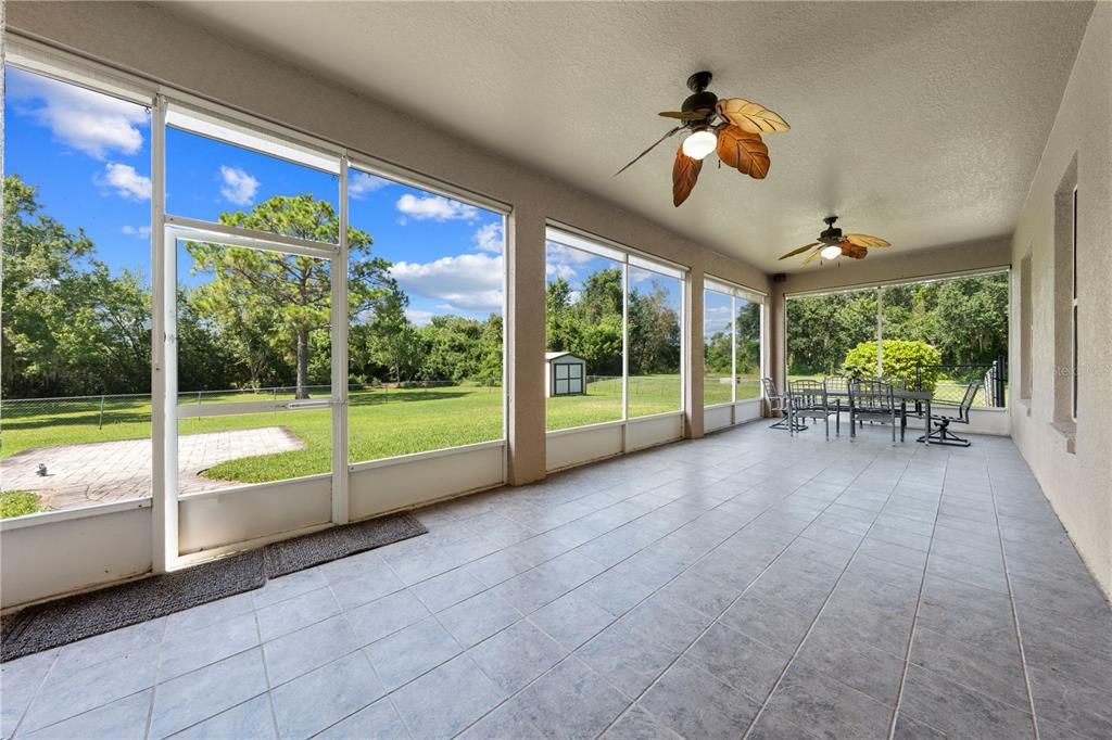 На продажу: $644,000 (3 спален, 2 ванн, 2273 Квадратных фут)