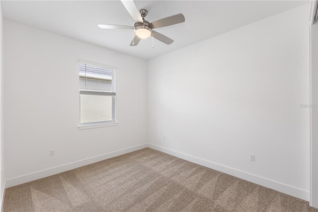 Activo con contrato: $349,990 (2 camas, 2 baños, 1631 Pies cuadrados)