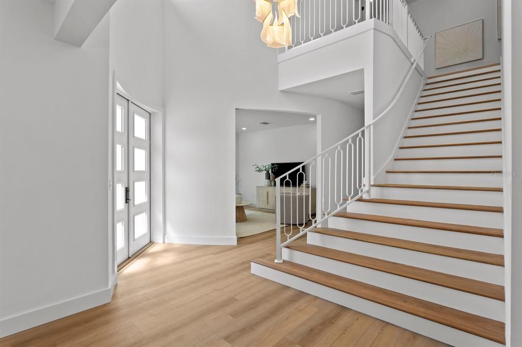 En Venta: $1,898,000 (7 camas, 5 baños, 6167 Pies cuadrados)