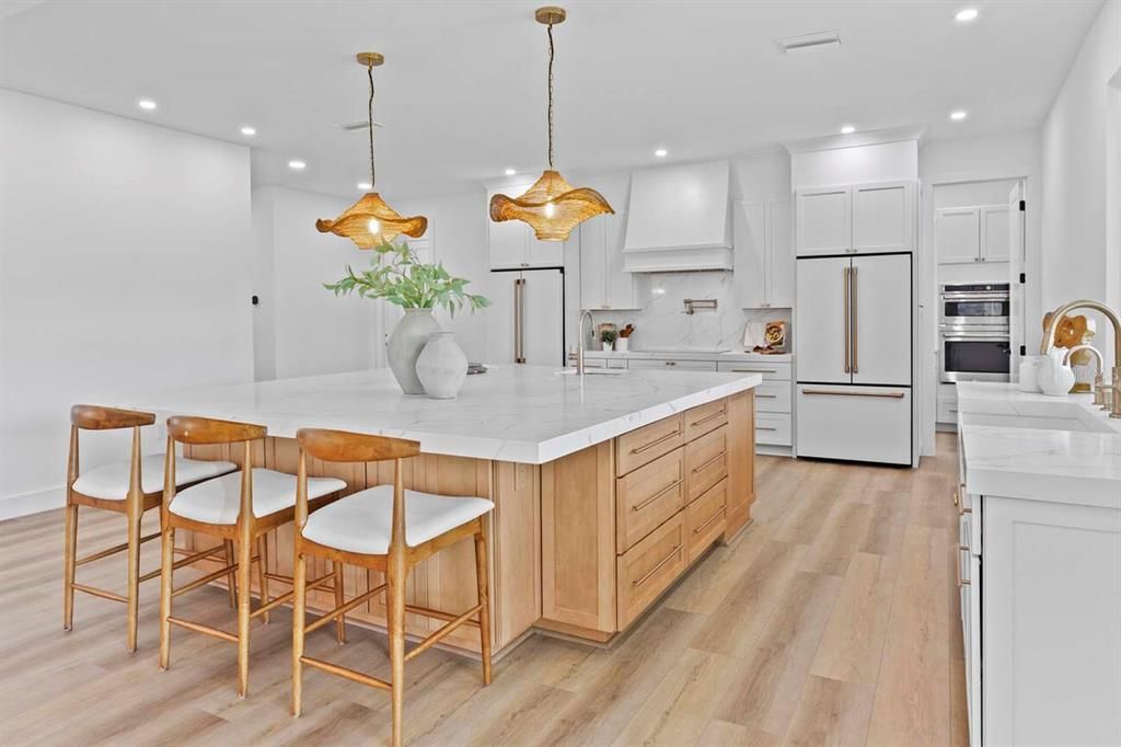 En Venta: $1,898,000 (7 camas, 5 baños, 6167 Pies cuadrados)