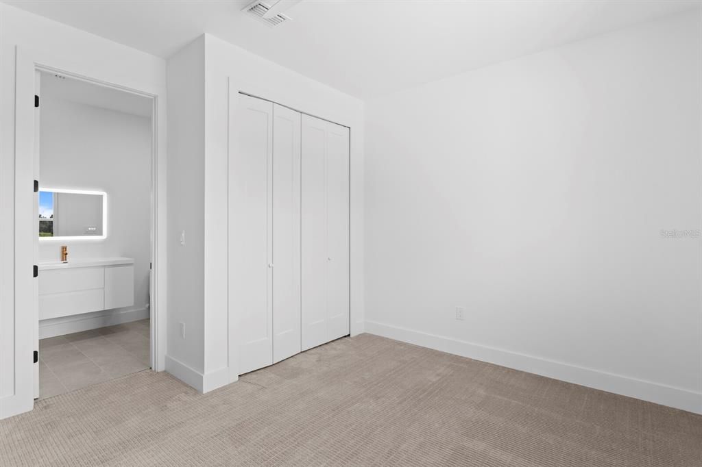 En Venta: $1,898,000 (7 camas, 5 baños, 6167 Pies cuadrados)